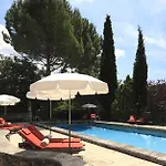 Hostellerie De L\'abbaye De La Celle - Les Collectionneurs 